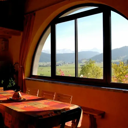 Les Eymes Apartment